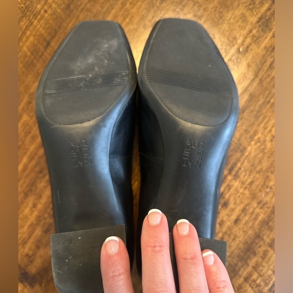 Naturalizer | “KARINA” Square Toe Block Heel Leather Pump - Picture 7 of 8